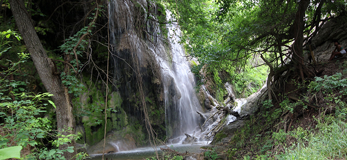 Summer2024ConnectionsWeb-Waterfalls-680x315px